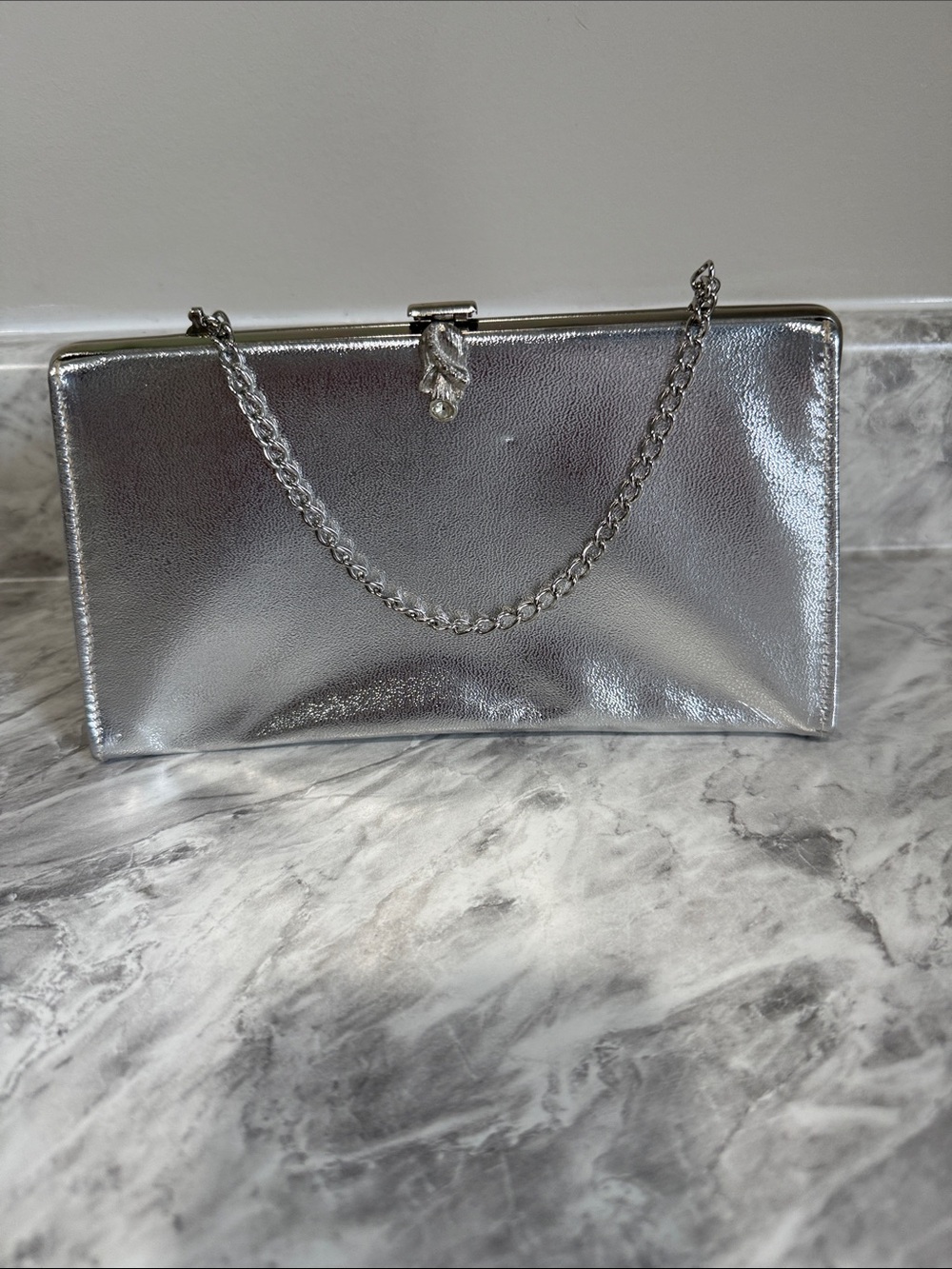 Silver Metallic Evening Clutch Bag Rhinestone Kiss Lock Chain Strap Formal Bride